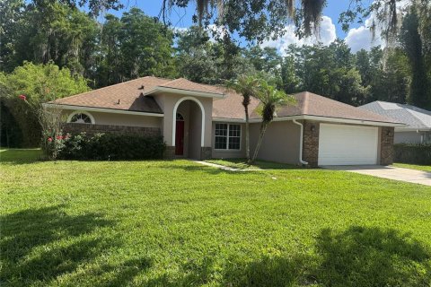 Casa en alquiler en Orlando, Florida, 3 dormitorios, 193.24 m2 № 2156332 - foto 2