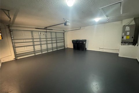 Casa en alquiler en Orlando, Florida, 3 dormitorios, 193.24 m2 № 2156332 - foto 24