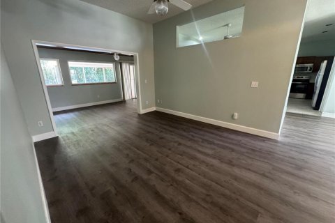 Casa en alquiler en Orlando, Florida, 3 dormitorios, 193.24 m2 № 2156332 - foto 22