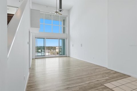 Copropriété à vendre à Sarasota, Floride: 2 chambres, 134.99 m2 № 2406257 - photo 2