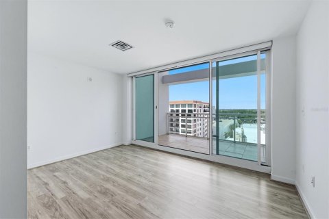 Copropriété à vendre à Sarasota, Floride: 2 chambres, 134.99 m2 № 2406257 - photo 13