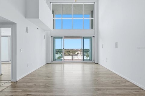 Copropriété à vendre à Sarasota, Floride: 2 chambres, 134.99 m2 № 2406257 - photo 4