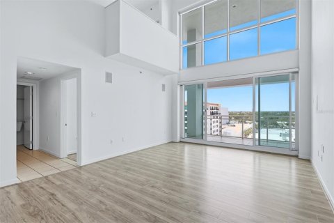 Copropriété à vendre à Sarasota, Floride: 2 chambres, 134.99 m2 № 2406257 - photo 6