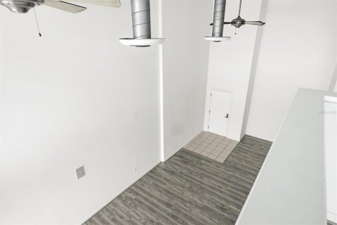 Copropriété à vendre à Sarasota, Floride: 2 chambres, 134.99 m2 № 2406257 - photo 26