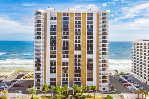 Condo à Daytona Beach Shores, Floride, 2 chambres  № 2334052