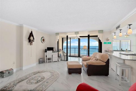 Copropriété à vendre à Daytona Beach Shores, Floride: 2 chambres, 157.93 m2 № 2334052 - photo 12