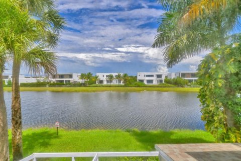 Touwnhouse à vendre à Weston, Floride: 2 chambres, 103.12 m2 № 2415637 - photo 23