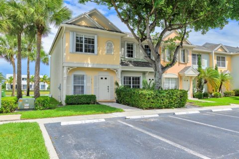 Touwnhouse à vendre à Weston, Floride: 2 chambres, 103.12 m2 № 2415637 - photo 3