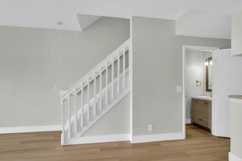 Touwnhouse à vendre à Weston, Floride: 2 chambres, 103.12 m2 № 2415637 - photo 17
