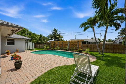 Villa ou maison à vendre à Lantana, Floride: 3 chambres, 162.02 m2 № 2254900 - photo 26