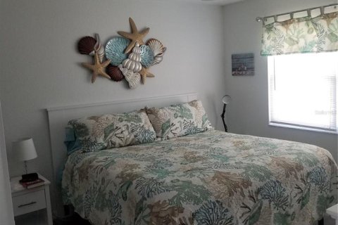Condo in Punta Gorda, Florida, 2 bedrooms  № 1510843 - photo 9