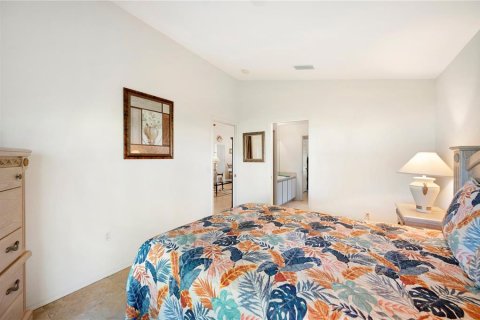 House in Lake Wales, Florida 3 bedrooms, 128.67 sq.m. № 1404021 - photo 21