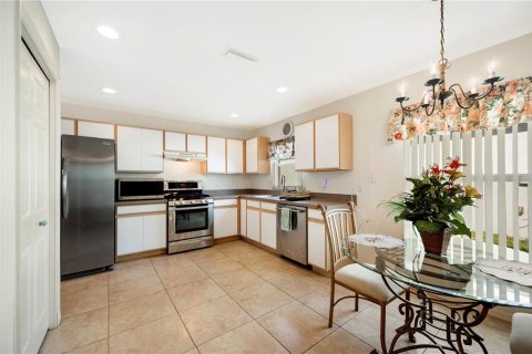 House in Lake Wales, Florida 3 bedrooms, 128.67 sq.m. № 1404021 - photo 12
