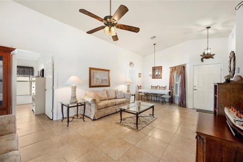House in Lake Wales, Florida 3 bedrooms, 128.67 sq.m. № 1404021 - photo 8