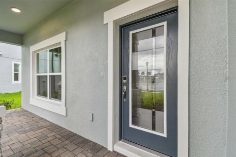Casa en venta en Wesley Chapel, Florida, 5 dormitorios, 308.06 m2 № 1759263 - foto 3