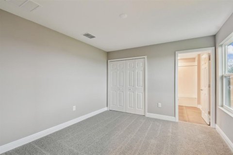 Casa en venta en Wesley Chapel, Florida, 5 dormitorios, 308.06 m2 № 1759263 - foto 27