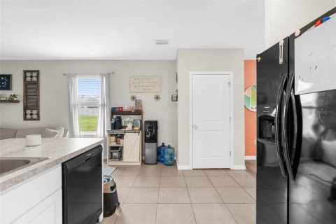 Casa en venta en Brooksville, Florida, 3 dormitorios, 142.6 m2 № 1911038 - foto 12