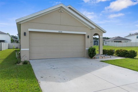 Casa en venta en Brooksville, Florida, 3 dormitorios, 142.6 m2 № 1911038 - foto 3
