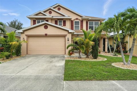 Casa en venta en Punta Gorda, Florida, 4 dormitorios, 309.09 m2 № 1916401 - foto 1