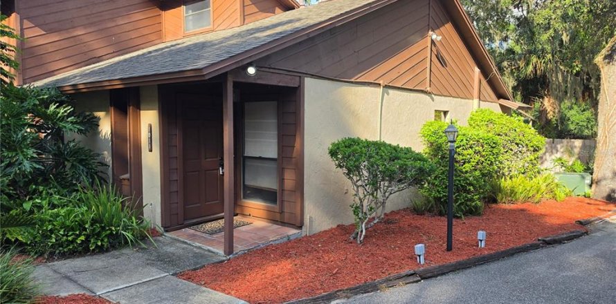 Condo à Apopka, Floride, 2 chambres  № 2387705