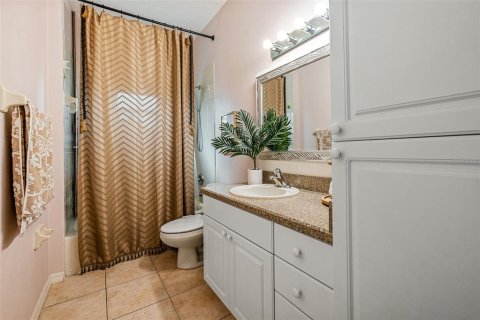 Villa ou maison à vendre à Edgewater, Floride: 3 chambres, 168.15 m2 № 2403194 - photo 21