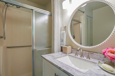 Condo in Vero Beach, Florida, 2 bedrooms  № 2173826 - photo 20