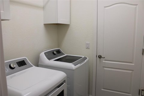 Villa ou maison à louer à Bradenton, Floride: 3 chambres, 170.57 m2 № 1311731 - photo 30