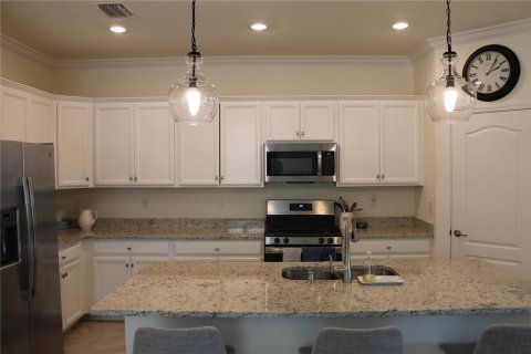 Villa ou maison à louer à Bradenton, Floride: 3 chambres, 170.57 m2 № 1311731 - photo 3