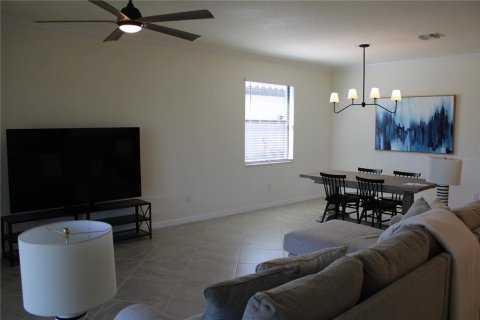 Villa ou maison à louer à Bradenton, Floride: 3 chambres, 170.57 m2 № 1311731 - photo 11