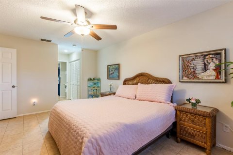 Condominio en venta en Palm Harbor, Florida, 2 dormitorios, 114.27 m2 № 1762217 - foto 12