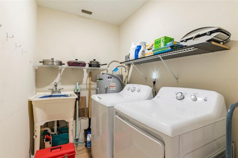 Condominio en venta en Palm Harbor, Florida, 2 dormitorios, 114.27 m2 № 1762217 - foto 15