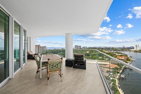 Condo in Fort Lauderdale, Florida, 3 bedrooms  № 2146387 - photo 5