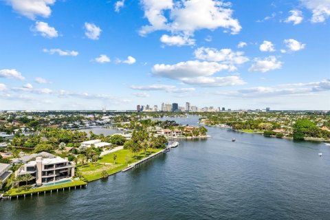 Condo in Fort Lauderdale, Florida, 3 bedrooms  № 2146387 - photo 6