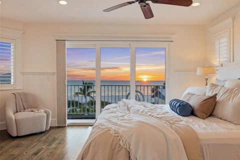 Casa en venta en Bradenton Beach, Florida, 4 dormitorios, 228.91 m2 № 2383656 - foto 19