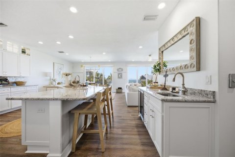 Casa en venta en Bradenton Beach, Florida, 4 dormitorios, 228.91 m2 № 2383656 - foto 7
