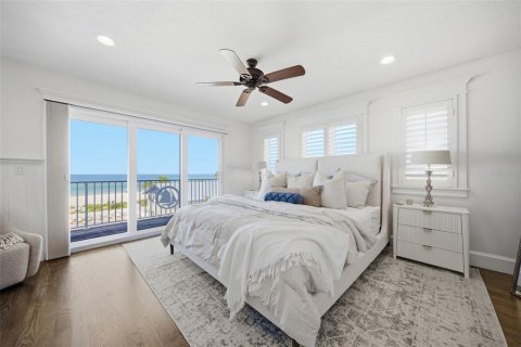 Casa en venta en Bradenton Beach, Florida, 4 dormitorios, 228.91 m2 № 2383656 - foto 14