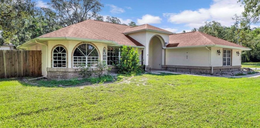 Villa ou maison à Hudson, Floride 3 chambres, 170.85 m2 № 1917763