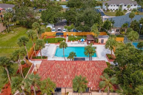 Copropriété à louer à Port Charlotte, Floride: 1 chambre, 60.94 m2 № 1946846 - photo 2
