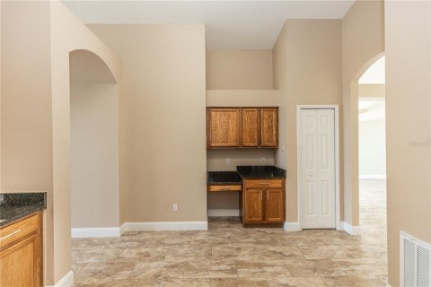 Villa ou maison à louer à Sanford, Floride: 3 chambres, 151.15 m2 № 1838535 - photo 12