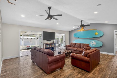 Villa ou maison à vendre à Edgewater, Floride: 3 chambres, 142.88 m2 № 2203717 - photo 7