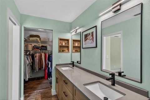 Villa ou maison à vendre à Edgewater, Floride: 3 chambres, 142.88 m2 № 2203717 - photo 27