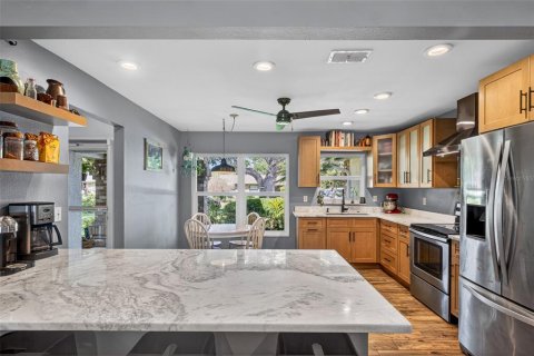 Villa ou maison à vendre à Edgewater, Floride: 3 chambres, 142.88 m2 № 2203717 - photo 13