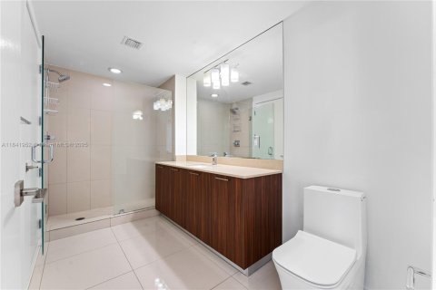 Купить кондоминиум в Дорал, Флорида 1 спальня, 64.85м2, № 1834084 - фото 15