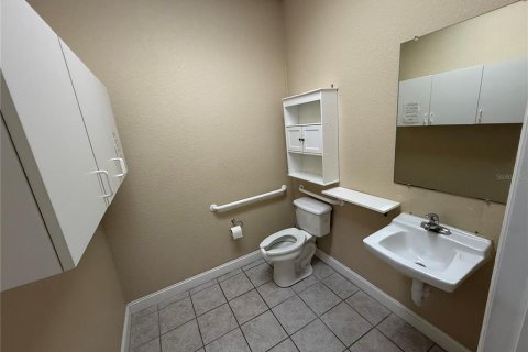 Immobilier commercial à vendre à Longwood, Floride: 1282.05 m2 № 2413499 - photo 15