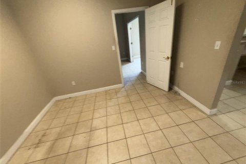 Immobilier commercial à vendre à Longwood, Floride: 1282.05 m2 № 2413499 - photo 9