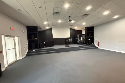 Immobilier commercial à vendre à Longwood, Floride: 1282.05 m2 № 2413499 - photo 26