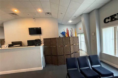 Immobilier commercial à vendre à Longwood, Floride: 1282.05 m2 № 2413499 - photo 27