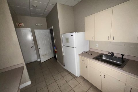 Immobilier commercial à vendre à Longwood, Floride: 1282.05 m2 № 2413499 - photo 7