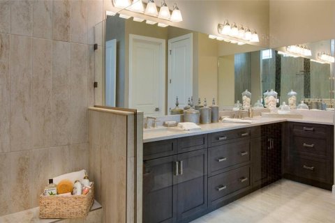 Casa en venta en Sarasota, Florida, 2 dormitorios, 256.22 m2 № 1847324 - foto 4