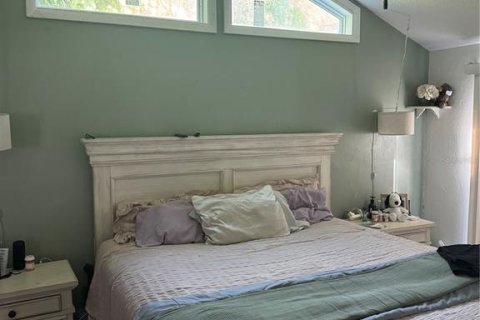 Villa ou maison à vendre à Ormond Beach, Floride: 4 chambres, 158.03 m2 № 2348205 - photo 15